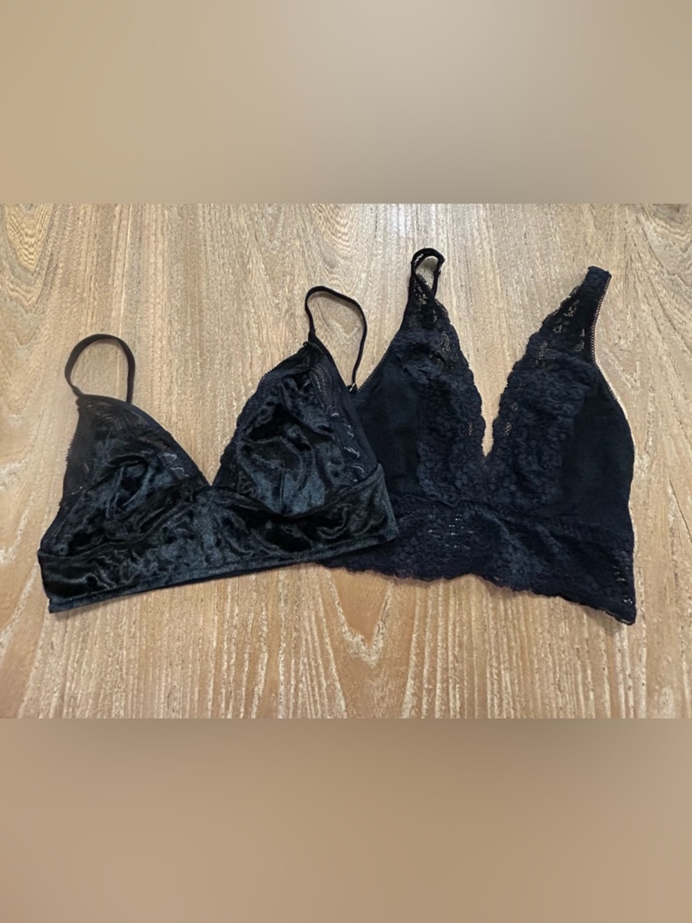 2 Soma Bralettes Size S 1 Black Lace 1 Black Lace And Velvet